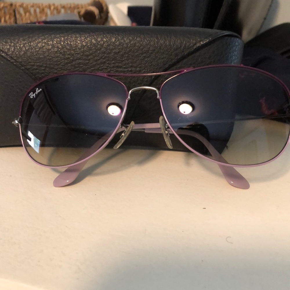 RayBan aviator sunglasses